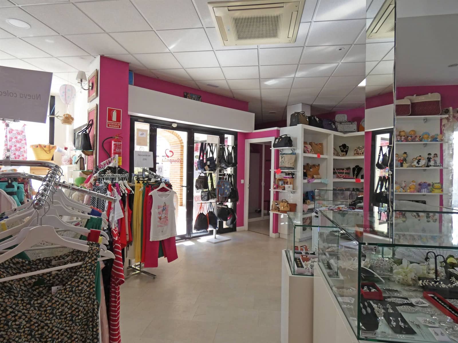 Commercial for rent in Alhaurin el Grande - € 1,500 (Ref: 4856515)