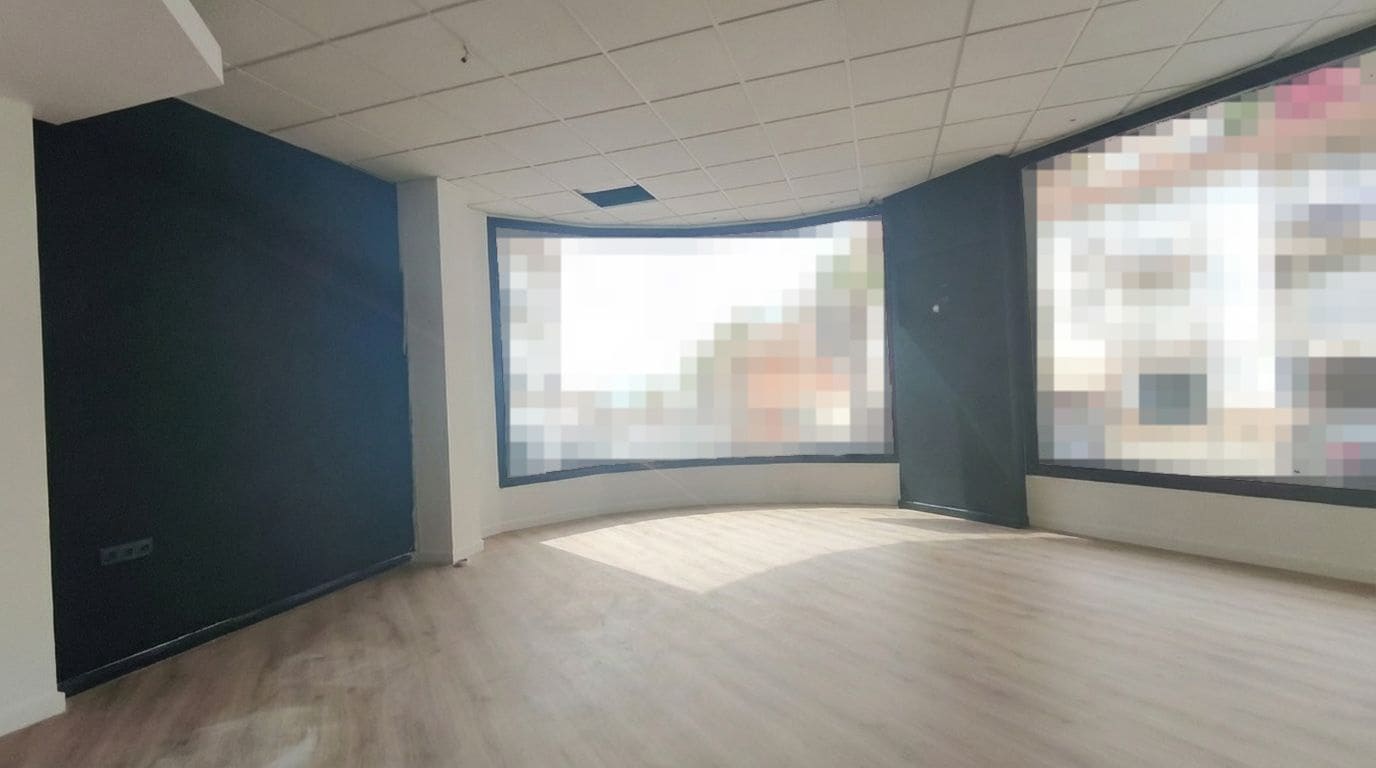 Gewerbe zu vermieten in Alhaurin el Grande - 1.000 € (Ref: 4856515)