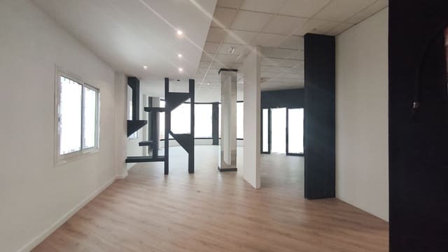 Commercial for rent in Alhaurín el Grande - € 1,000 (Ref: 4856515)