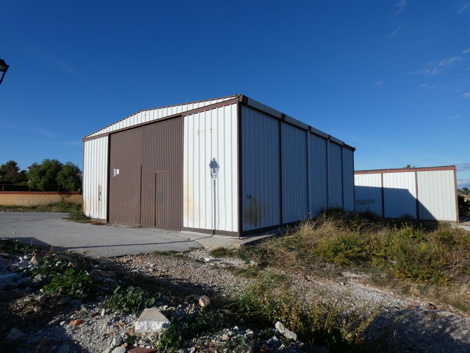 Grunde uden byggetilladelser til salg i Coin - € 1.100.000 (Ref: 4858768)