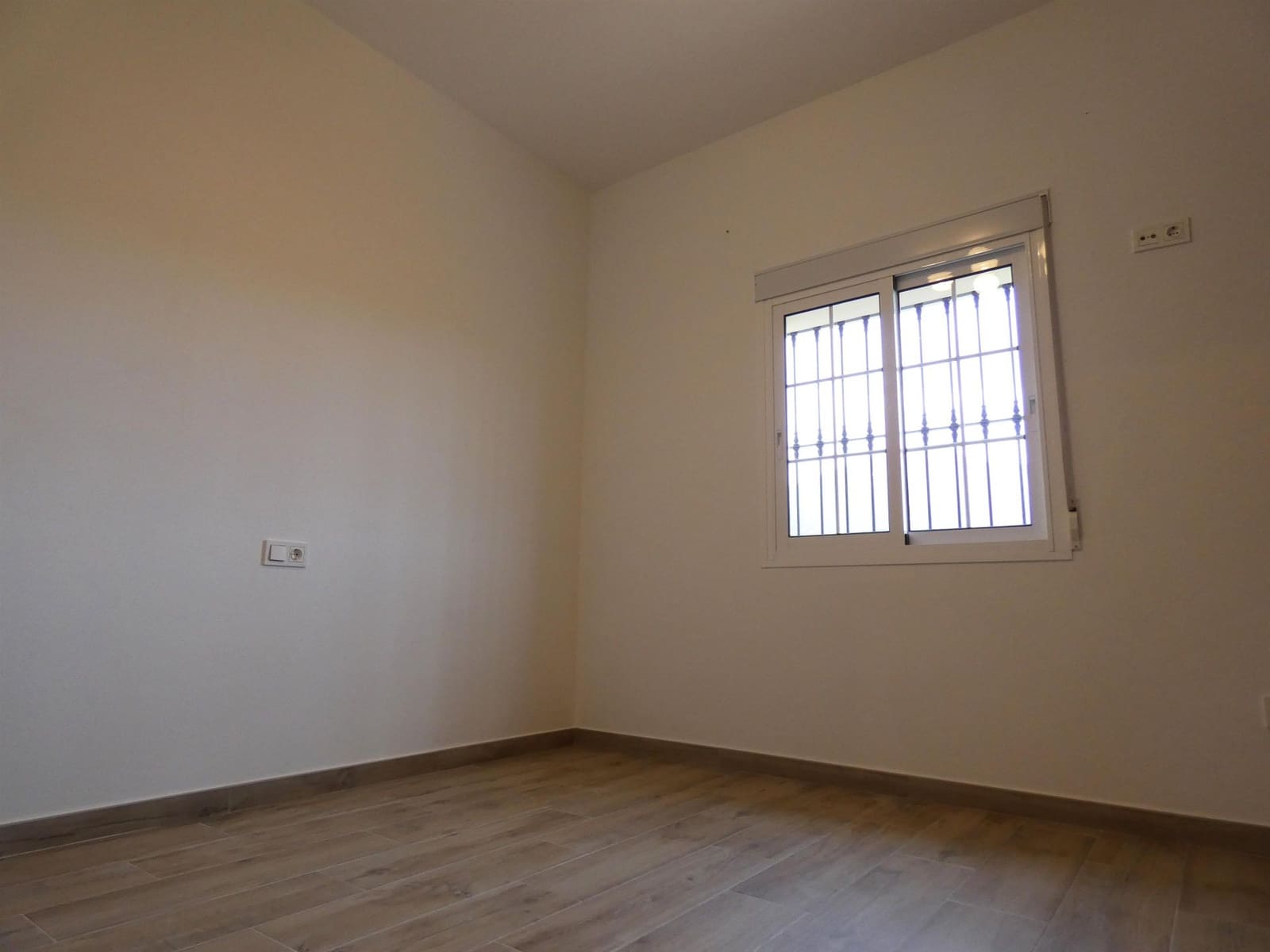 3 quarto Quinta/Casa Rural para arrendar em Alhaurin el Grande com piscina garagem - 1 800 € (Ref: 5092160)