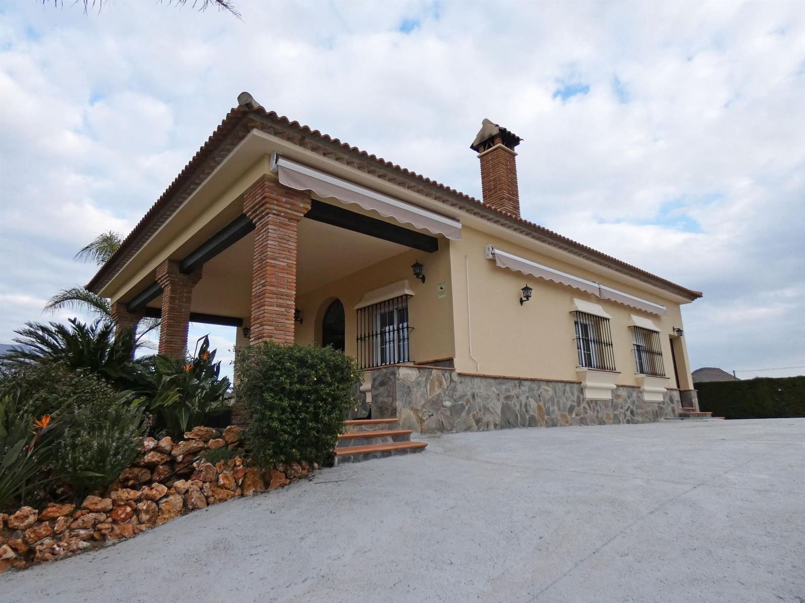3 quarto Quinta/Casa Rural para arrendar em Alhaurin el Grande com piscina garagem - 1 800 € (Ref: 5092160)