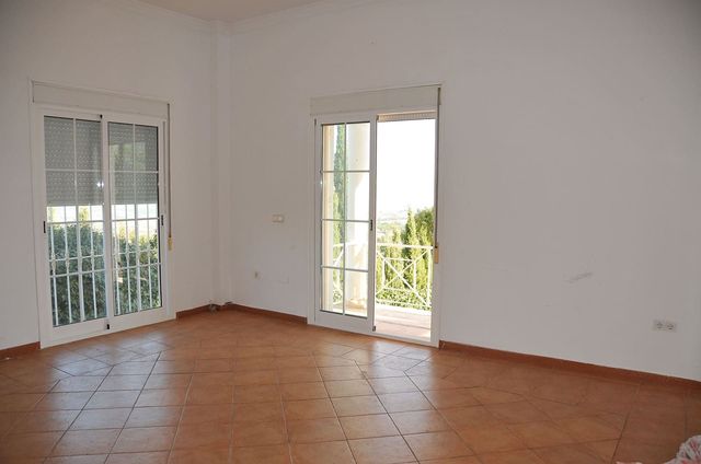 4 Zimmer Finca/Landgut zu vermieten in Alhaurín de la Torre mit Pool - 1.650 € (Ref: 5407722)