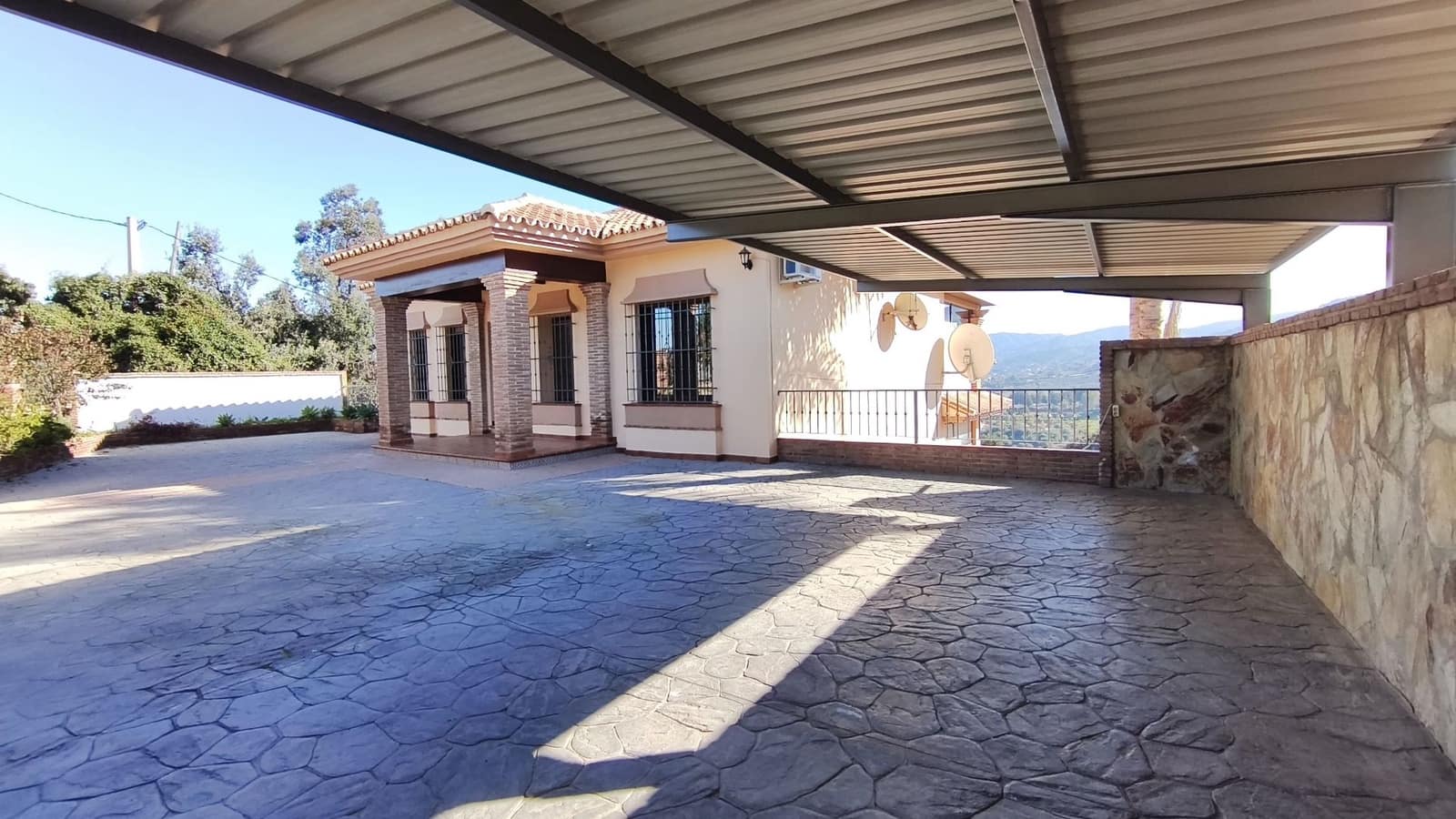 5 soveværelse Finca/Landehus til leje i Alhaurin de la Torre med swimmingpool - € 4.200 (Ref: 5684095)