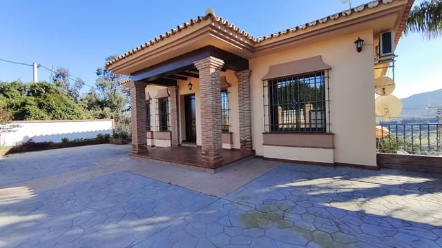 Finca/Maison de Campagne de 5 chambres à louer à Alhaurín de la Torre avec piscine - 4 800 € (Ref: 5684095)