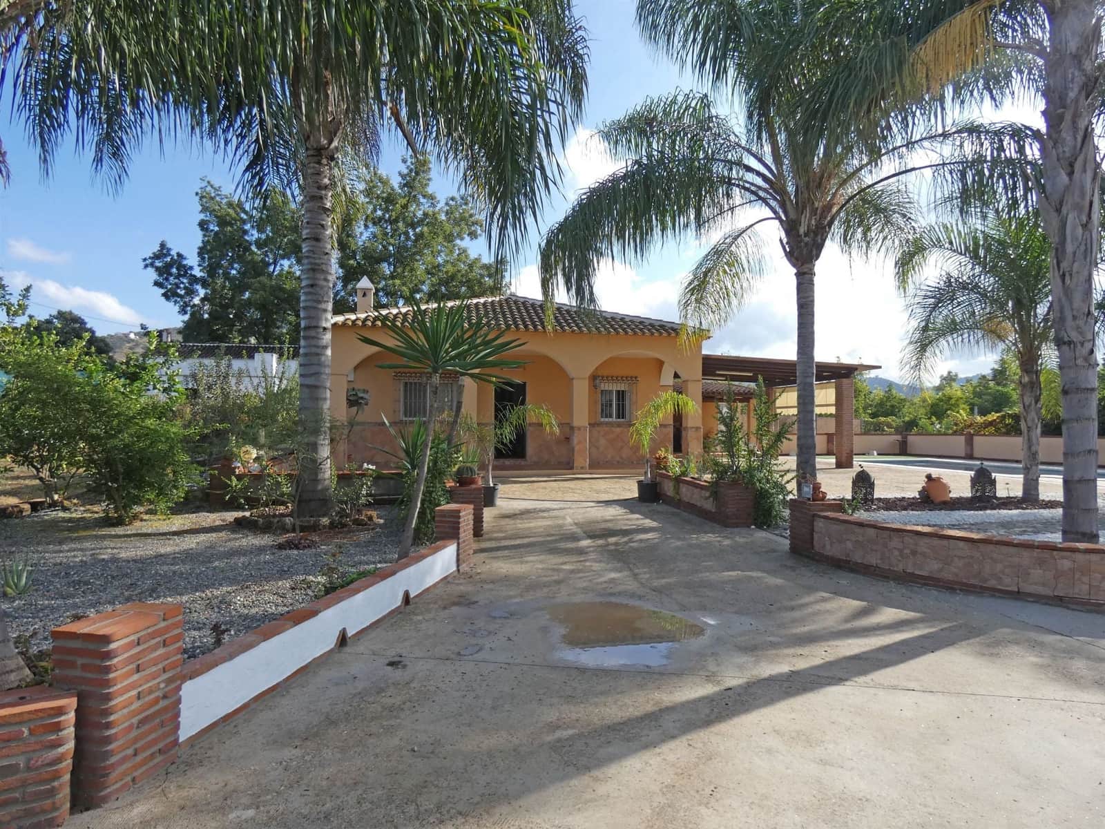 3 bedroom Finca/Country House for rent in Coin with pool - € 1,500 (Ref: 5711935)