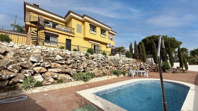 5 quarto Moradia para venda em Alhaurín de la Torre com piscina - 695 000 € (Ref: 6019446)