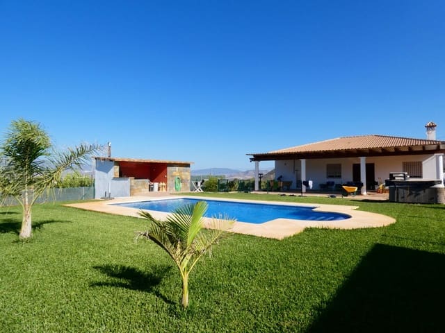 3 bedroom Finca/Country House for rent in Alhaurín el Grande - € 2,100 (Ref: 6327530)