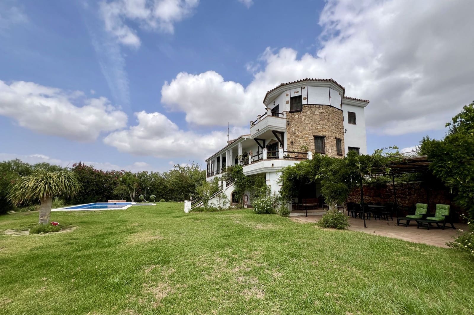 4 slaapkamer Finca/Landhuis te koop in Cartama met zwembad - € 895.000 (Ref: 673824)