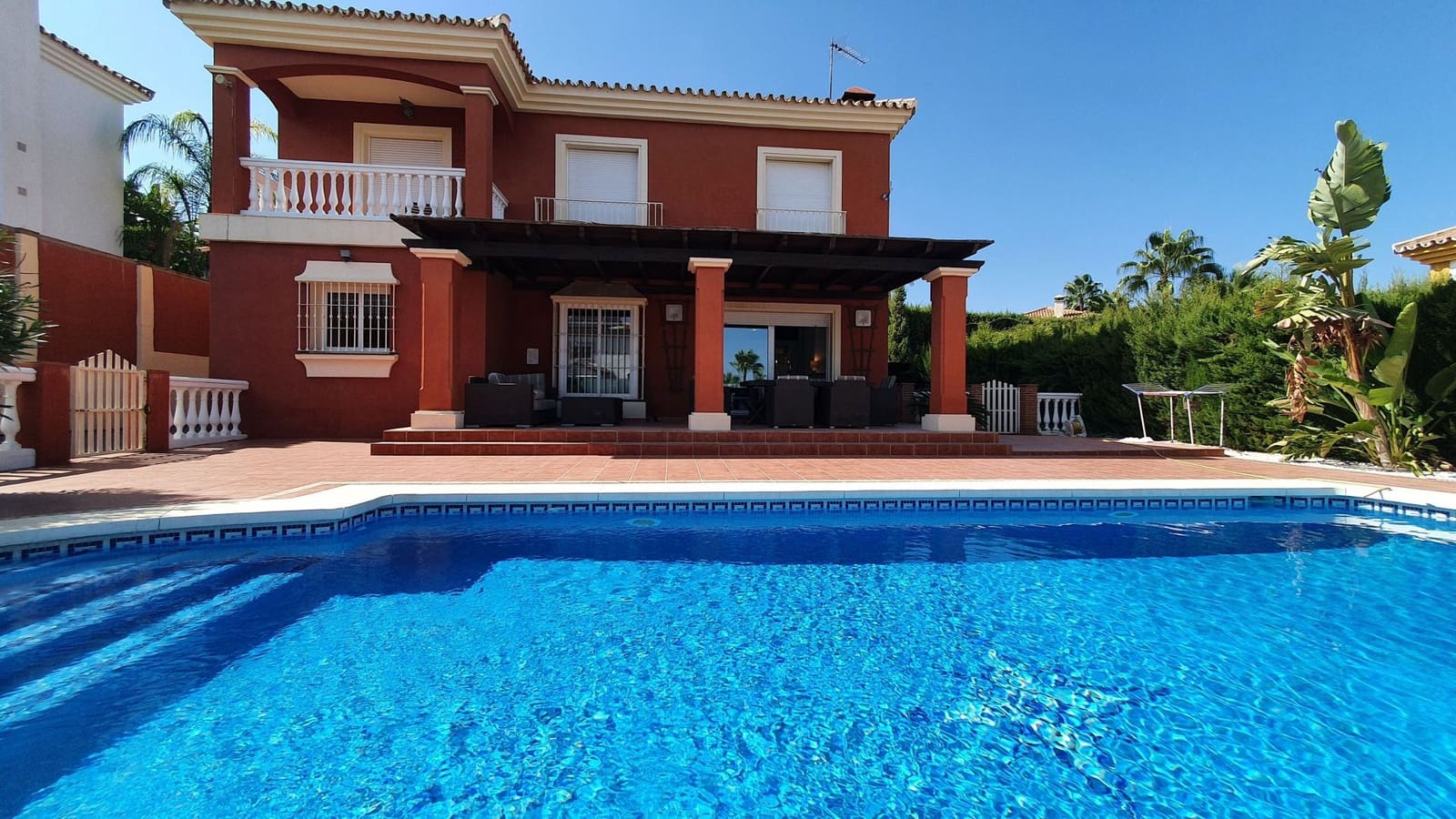 4 bedroom Villa for rent in Coin with pool - € 2,200 (Ref: 6960664)