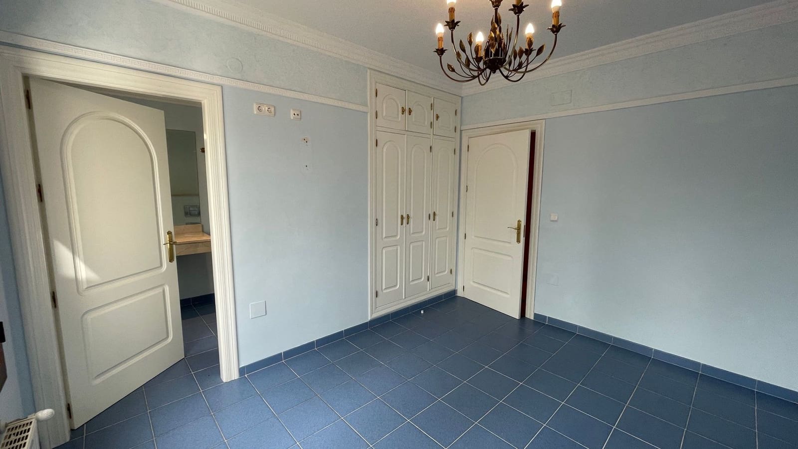 13 soveværelse Villa til salg i Alhaurin el Grande med swimmingpool - € 2.850.000 (Ref: 7048025)