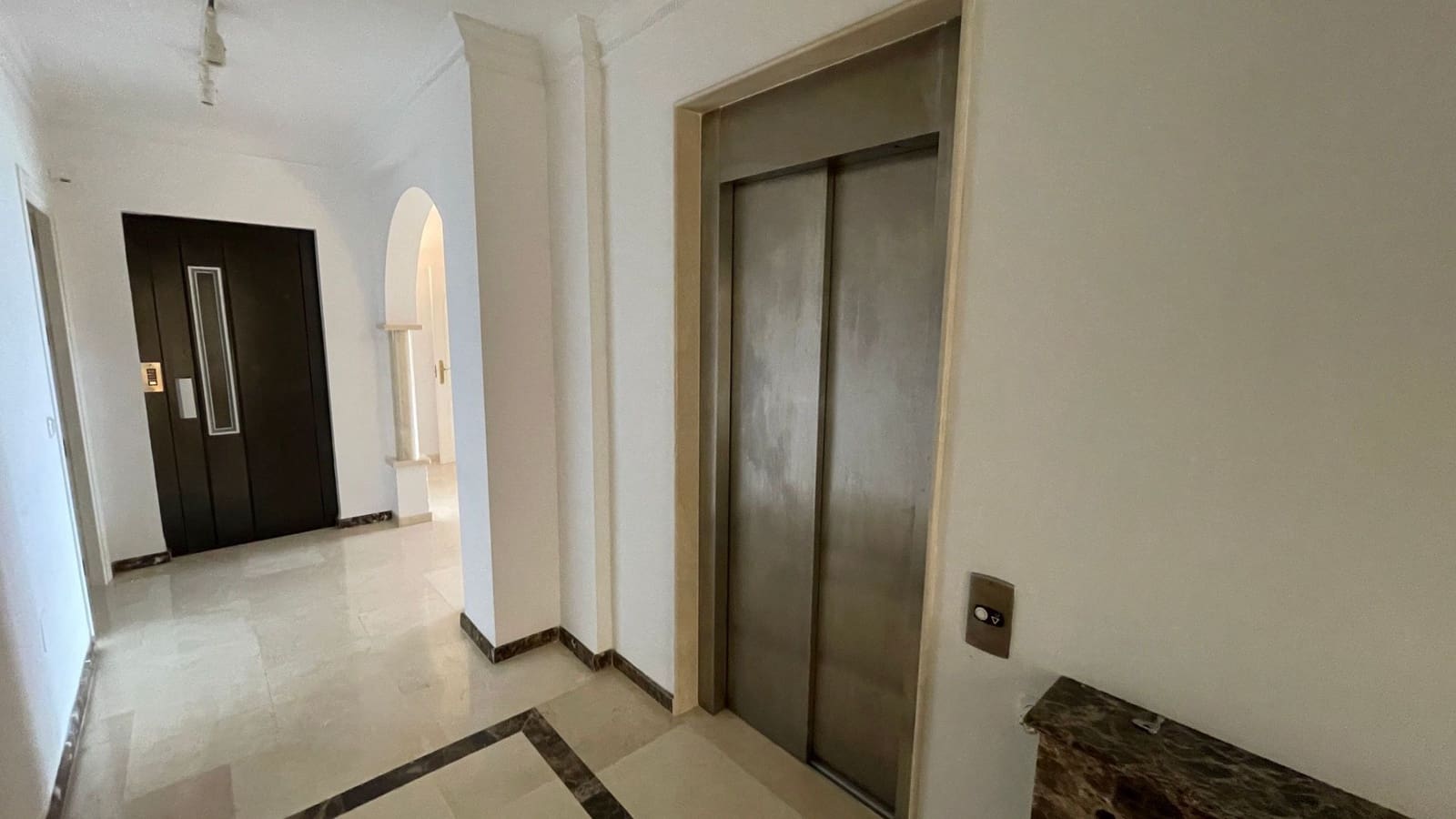 13 soveværelse Villa til salg i Alhaurin el Grande med swimmingpool - € 2.850.000 (Ref: 7048025)