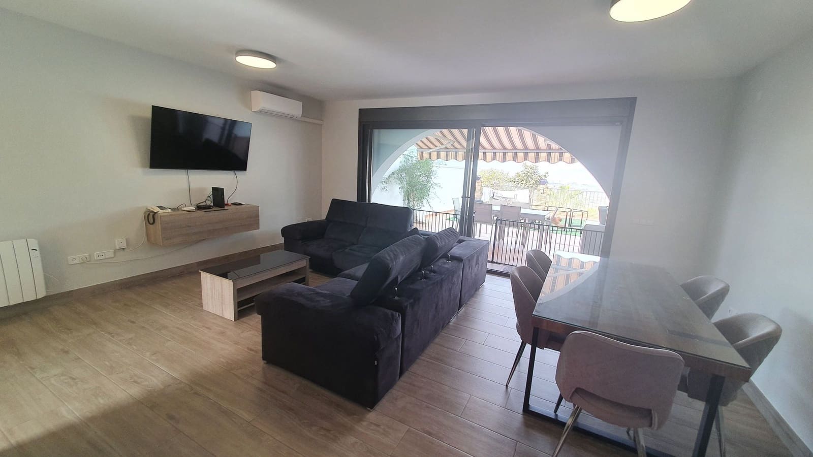 3 soveværelse Rækkehus til leje i Alhaurin el Grande med swimmingpool - € 1.500 (Ref: 7260549)