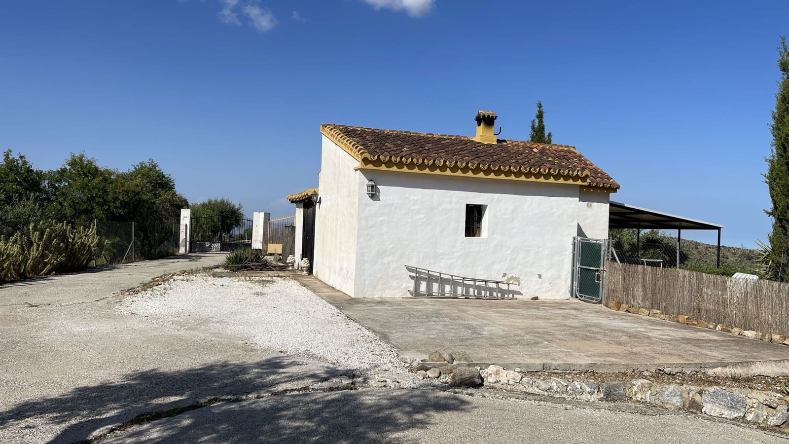 8 soveværelse Finca/Landehus til salg i Monda med swimmingpool - € 875.000 (Ref: 7597133)