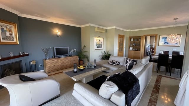 8 soveværelse Finca/Landehus til salg i Monda med swimmingpool - € 875.000 (Ref: 7597133)