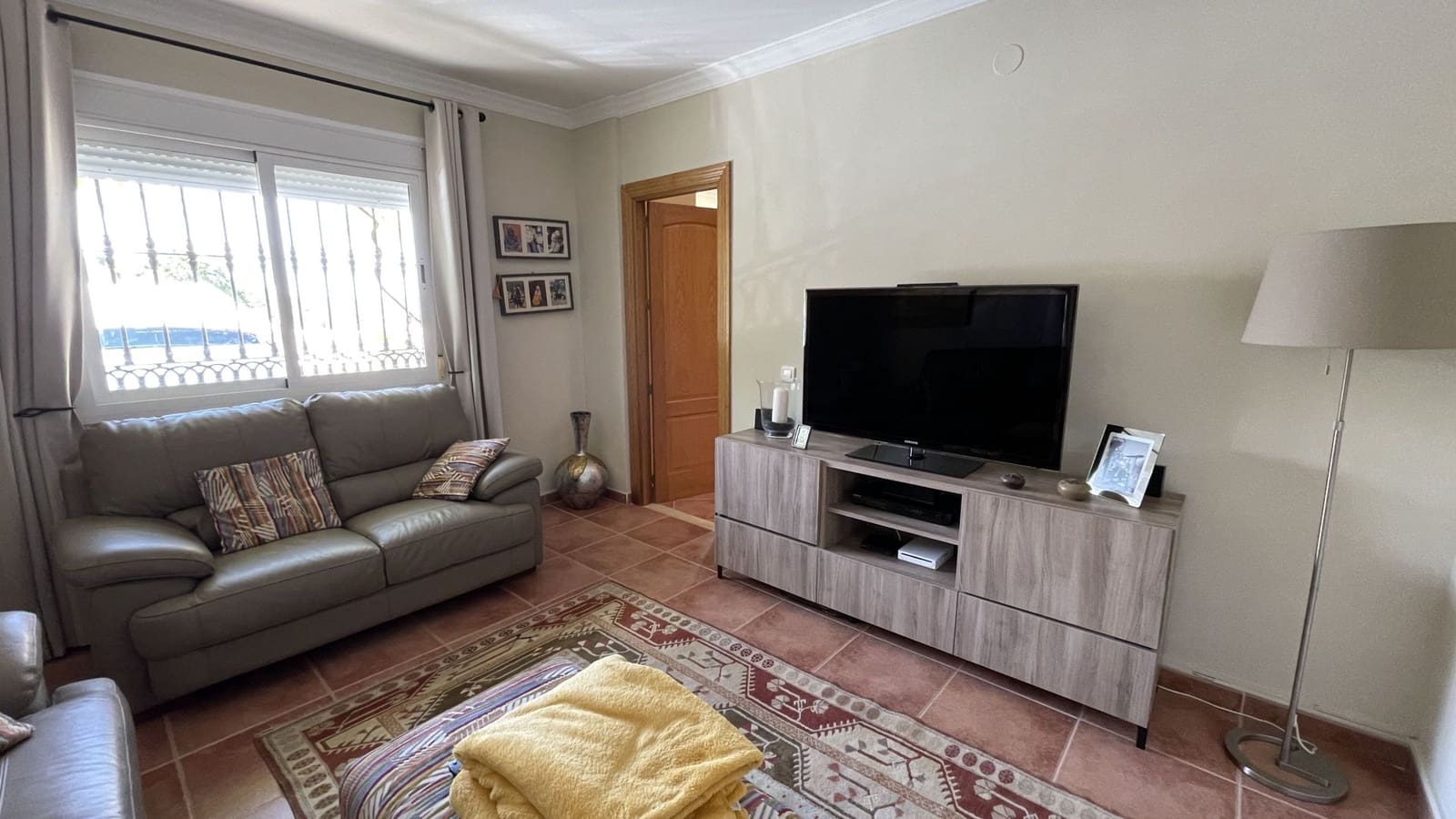 8 soveværelse Finca/Landehus til salg i Monda med swimmingpool - € 875.000 (Ref: 7597133)