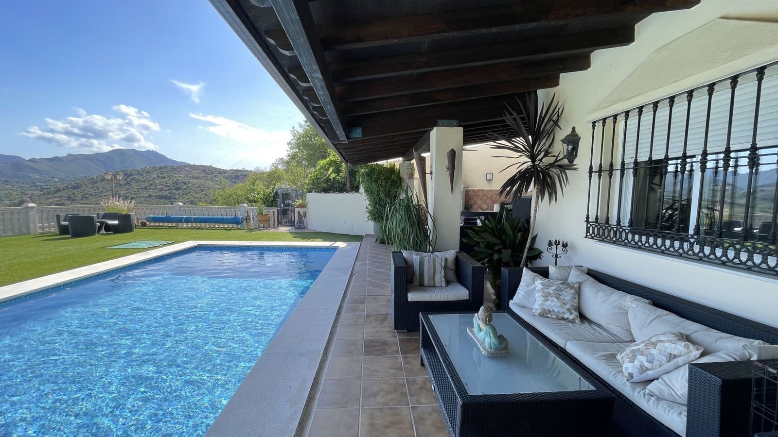 8 soveværelse Finca/Landehus til salg i Monda med swimmingpool - € 875.000 (Ref: 7597133)