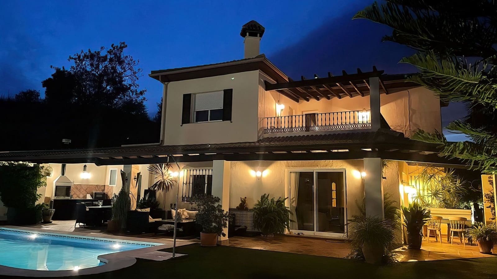 8 soveværelse Finca/Landehus til salg i Monda med swimmingpool - € 875.000 (Ref: 7597133)