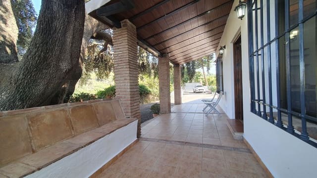 2 bedroom Finca/Country House for rent in Alhaurín el Grande with pool - € 1,500 (Ref: 7698979)