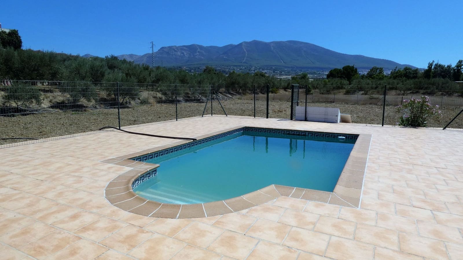 2 soveværelse Finca/Landehus til salg i Alhaurin el Grande med swimmingpool - € 490.000 (Ref: 7730470)