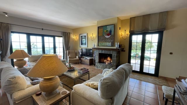 5 soveværelse Finca/Landehus til salg i Antequera med swimmingpool - € 1.690.000 (Ref: 8151387)