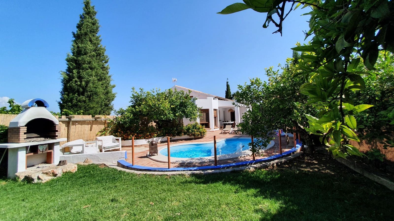 11 slaapkamer Finca/Landhuis te koop in Alhaurin el Grande met zwembad - € 890.000 (Ref: 8227591)