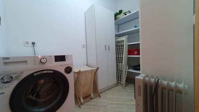 2 sovrum Lägenhet att hyra i Coín - 750 € (Ref: 8533554)