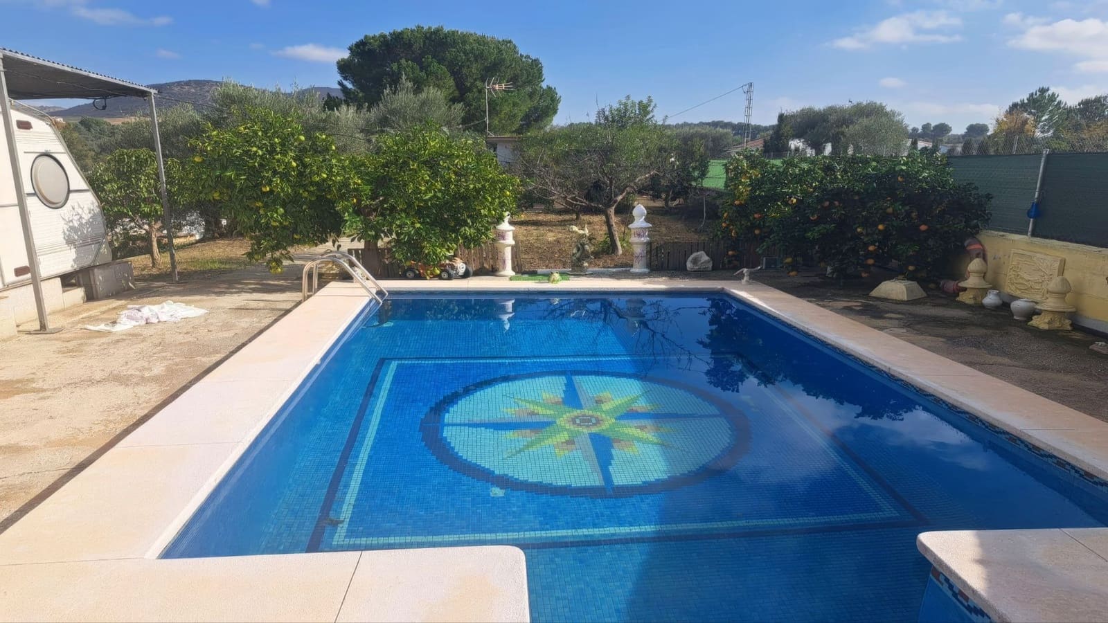 4 slaapkamer Finca/Landhuis te koop in Alhaurin el Grande met zwembad - € 320.000 (Ref: 8625891)