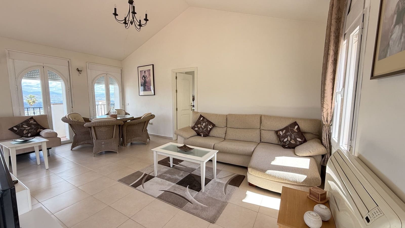 4 makuuhuone Huvila myytävänä paikassa Alhaurin el Grande mukana uima-altaan - 750 000 € (Ref: 8737195)