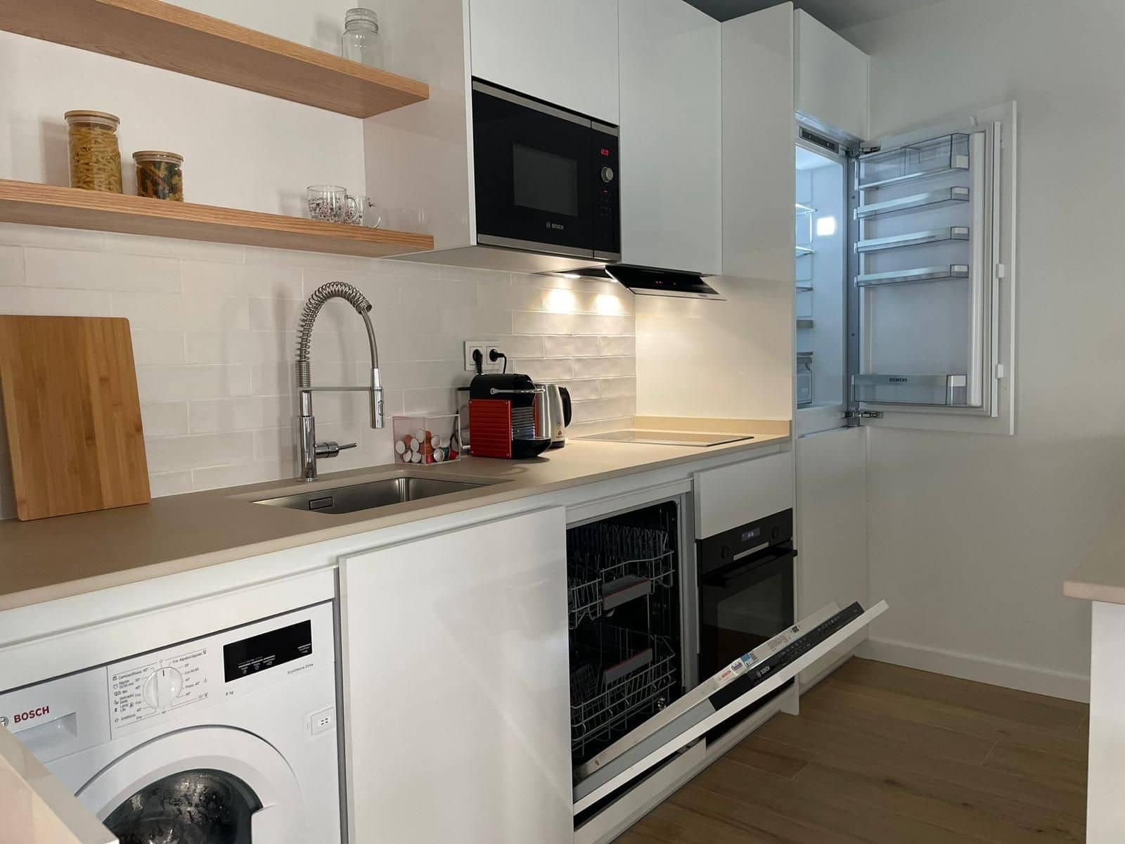3 bedroom Apartment for rent in Coin - € 1,200 (Ref: 8777720)
