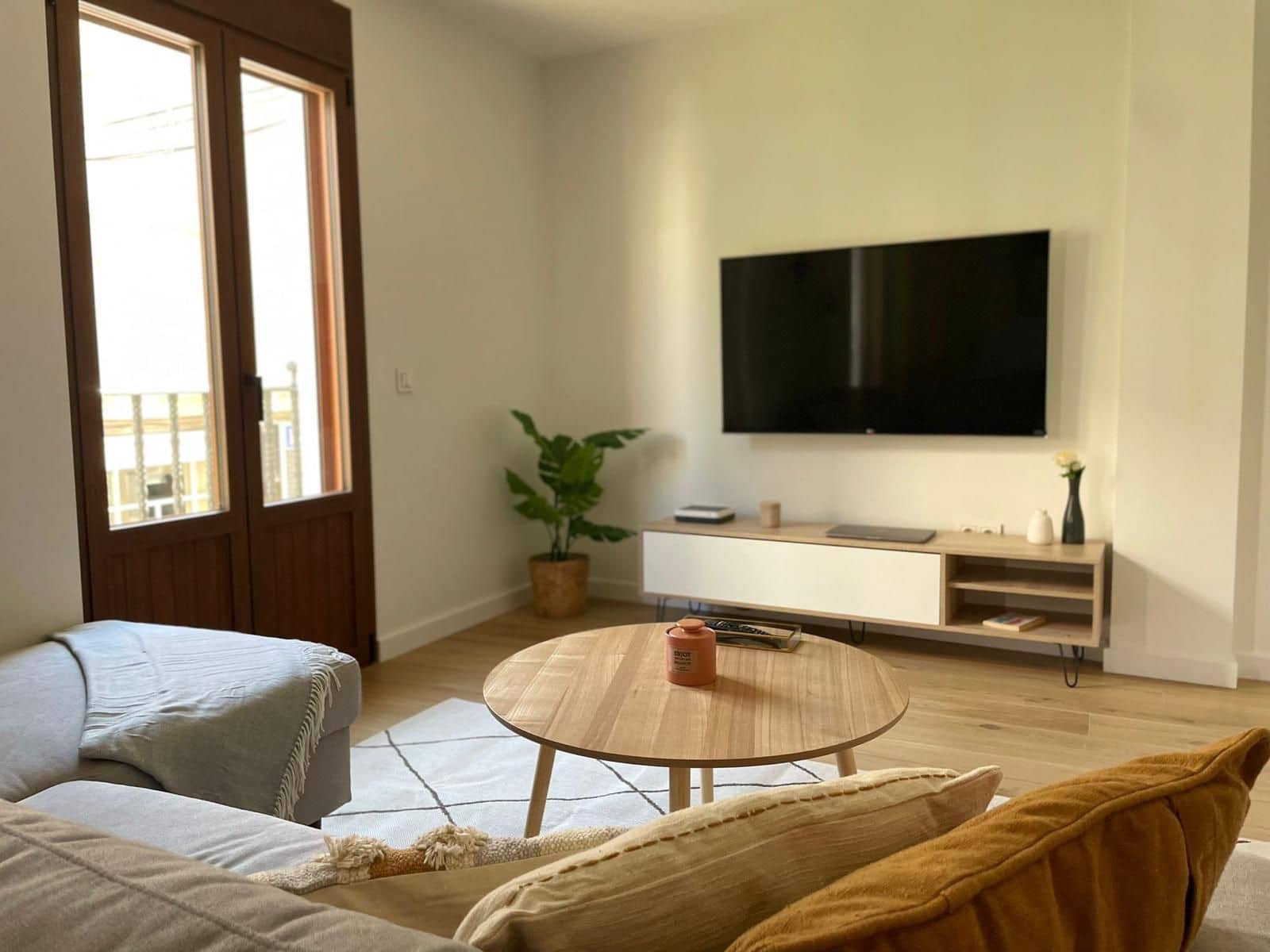 3 bedroom Apartment for rent in Coin - € 1,200 (Ref: 8777720)