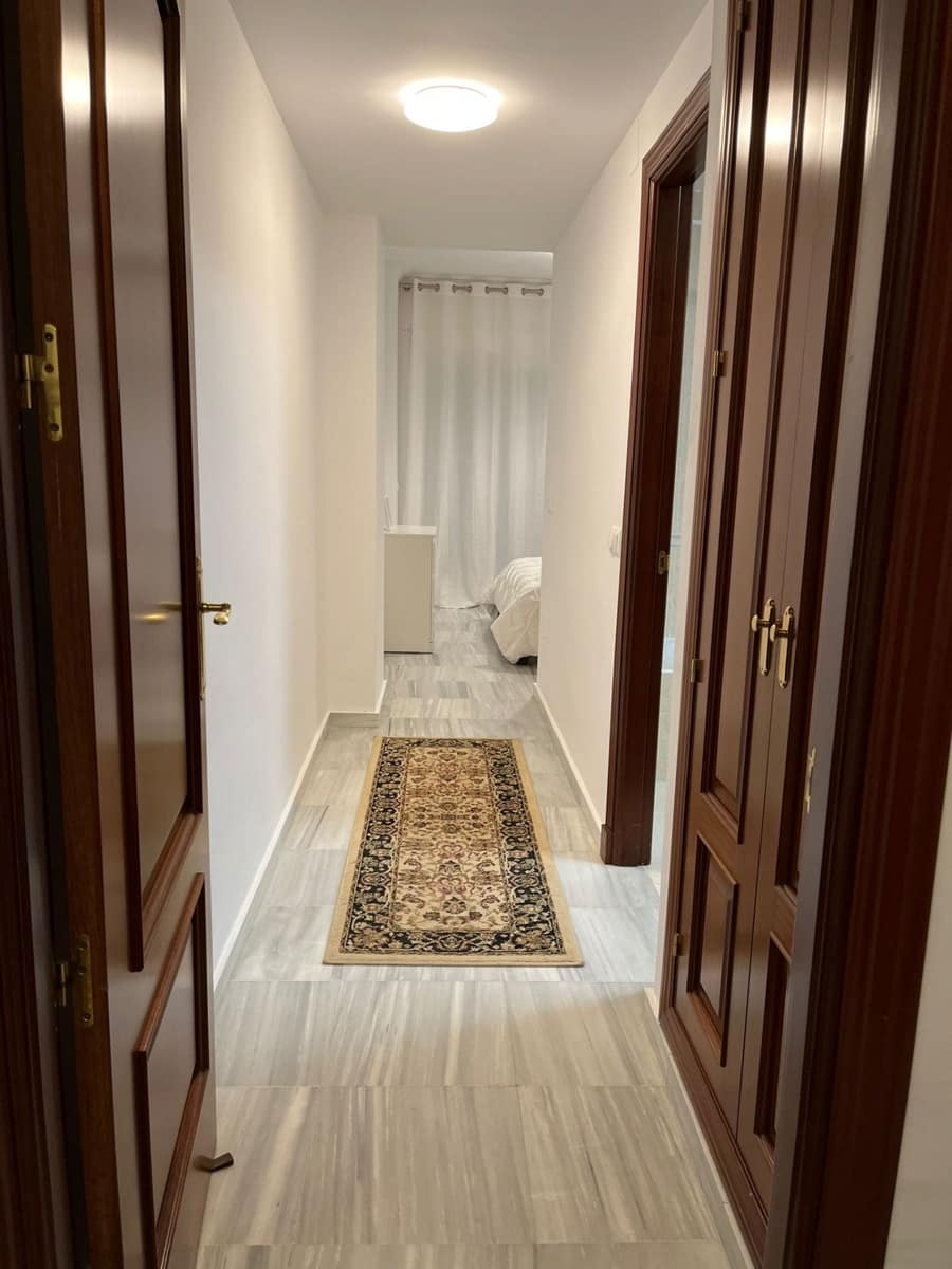 2 bedroom Apartment for rent in Alhaurin Golf with pool garage - € 1,200 (Ref: 8917295)