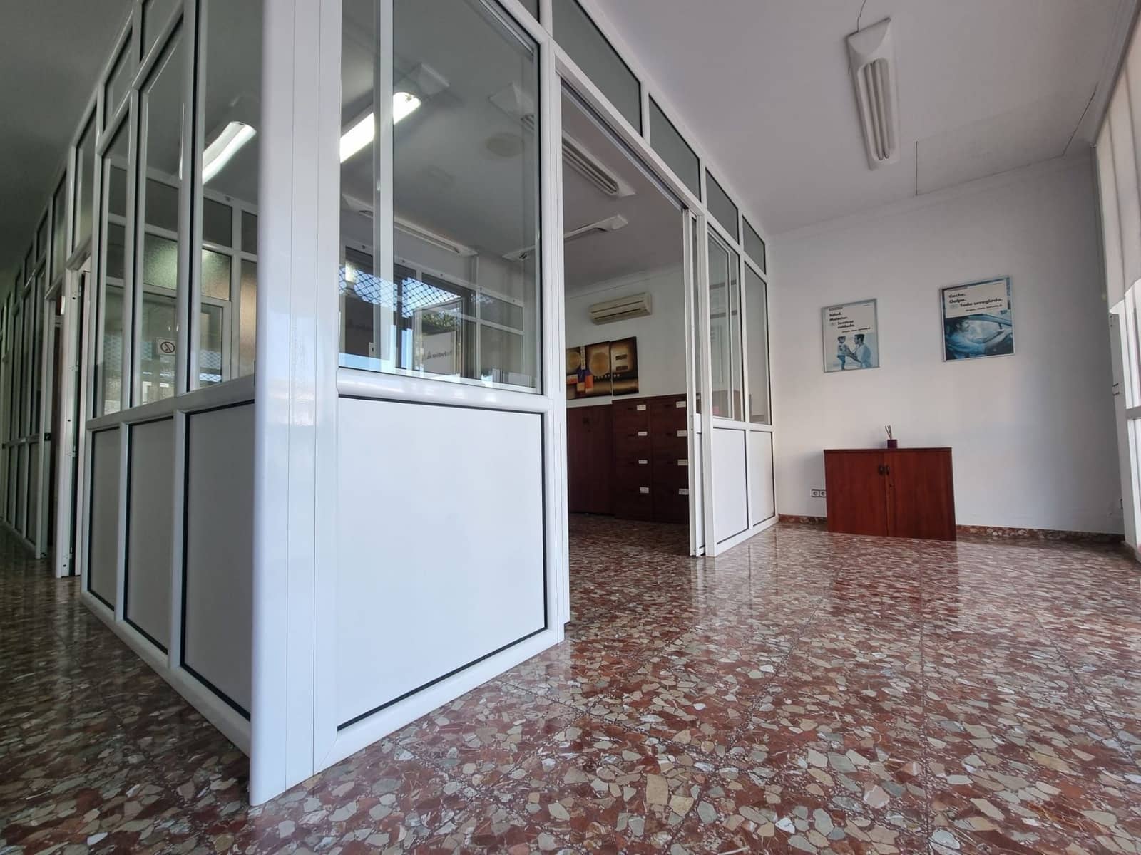 Erhverv til leje i Alhaurin el Grande - € 1.200 (Ref: 8917588)