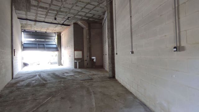 Komercyjne na sprzedaż w Alhaurín el Grande - 169 000 € (Ref: 8967444)