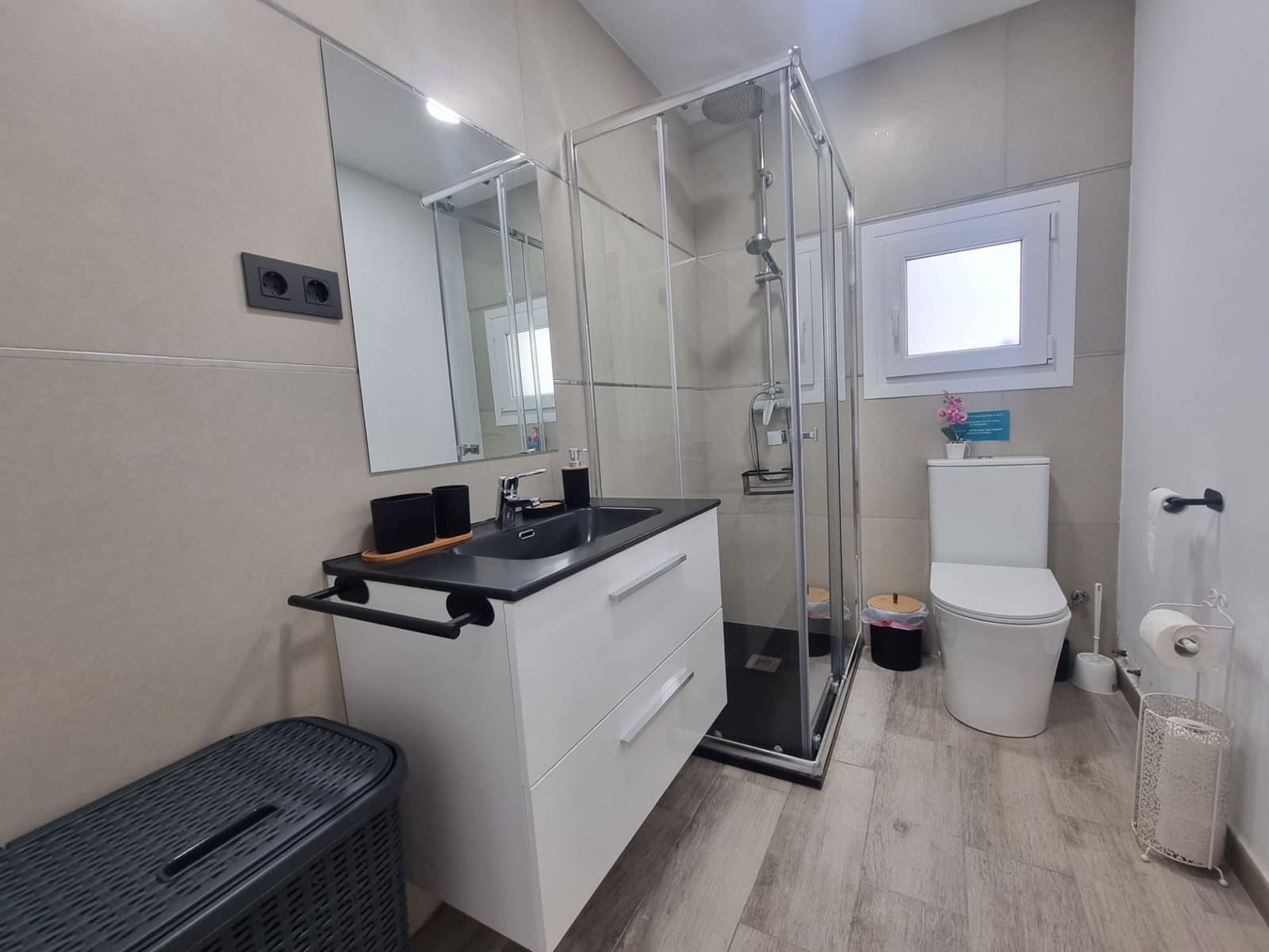 2 slaapkamer Finca/Landhuis te koop in Cartama met zwembad - € 300.000 (Ref: 8987952)