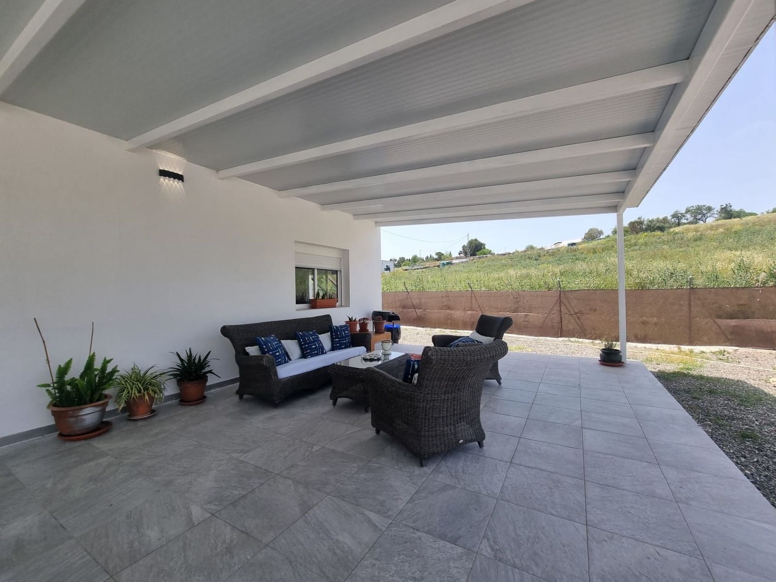 2 slaapkamer Finca/Landhuis te koop in Cartama met zwembad - € 300.000 (Ref: 8987952)