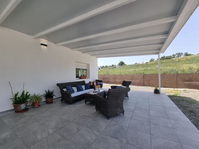 2 slaapkamer Finca/Landhuis te koop in Cártama met zwembad - € 300.000 (Ref: 8987952)