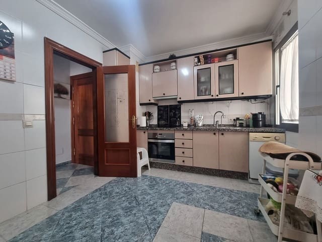 3 Zimmer Apartment zu verkaufen in Coín - 198.000 € (Ref: 9033279)