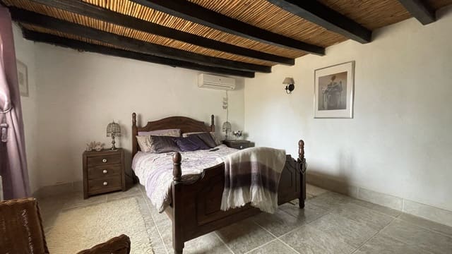 5 slaapkamer Finca/Landhuis te koop in Coín met zwembad - € 385.000 (Ref: 9061809)