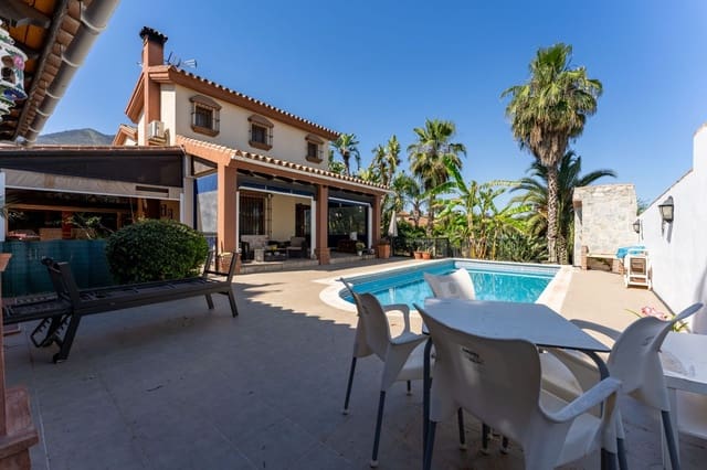 4 sypialnia Willa na sprzedaż w Alhaurín el Grande z basenem - 695 000 € (Ref: 9076953)