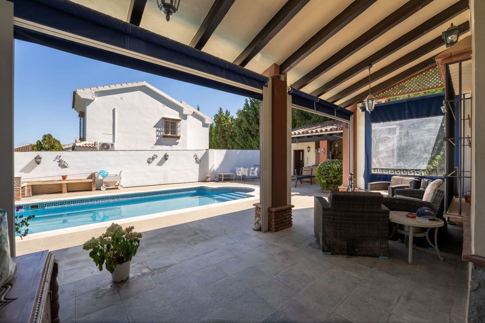 4 soveværelse Villa til salg i Alhaurin el Grande med swimmingpool - € 695.000 (Ref: 9076953)