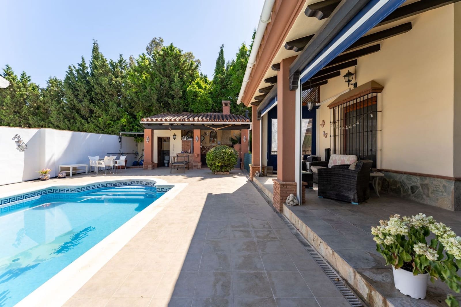 4 soveværelse Villa til salg i Alhaurin el Grande med swimmingpool - € 695.000 (Ref: 9076953)