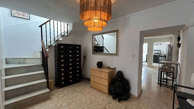 5 slaapkamer Huis te koop in Alhaurín el Grande - € 299.000 (Ref: 9123830)