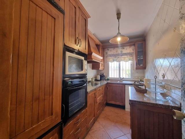 3 bedroom Finca/Country House for rent in Alhaurín de la Torre with pool - € 2,600 (Ref: 9164768)