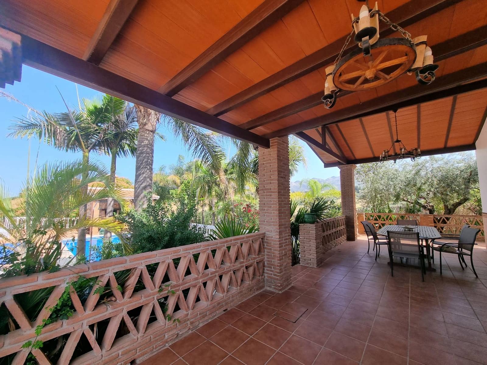 3 soveværelse Finca/Landehus til leje i Alhaurin de la Torre med swimmingpool - € 2.600 (Ref: 9164768)