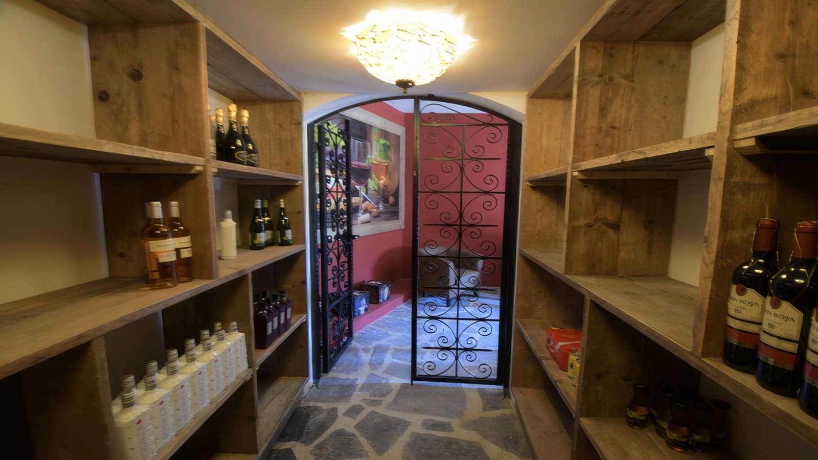 6 sypialnia Finka/Dom wiejski na sprzedaż w Setenil de las Bodegas z basenem - 1 495 000 € (Ref: 9191810)