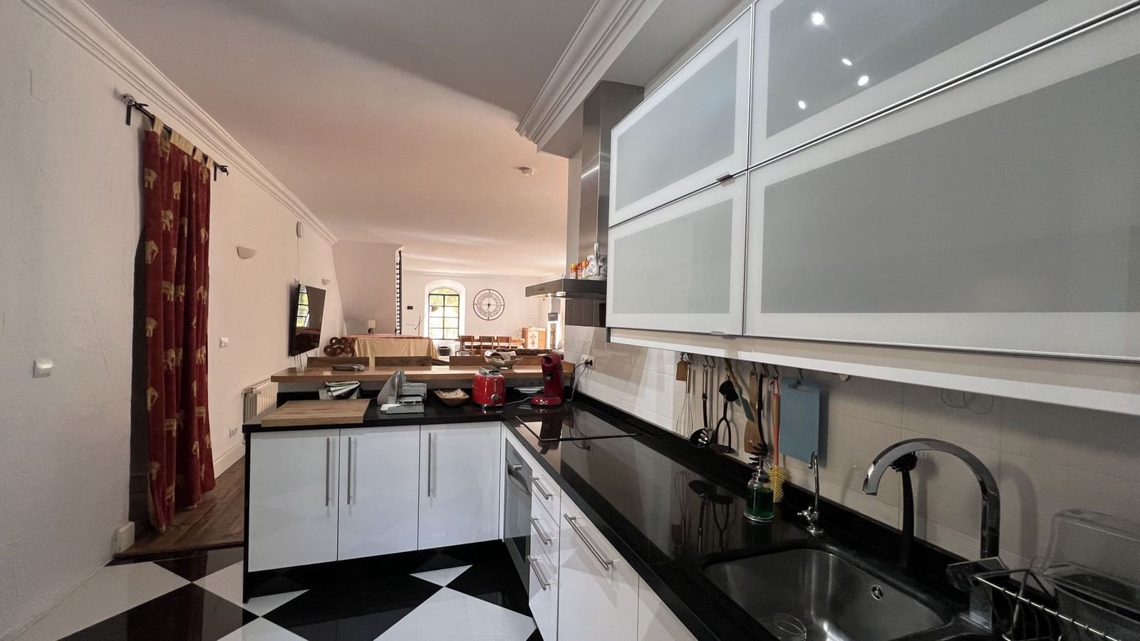 6 sypialnia Finka/Dom wiejski na sprzedaż w Setenil de las Bodegas z basenem - 1 495 000 € (Ref: 9191810)