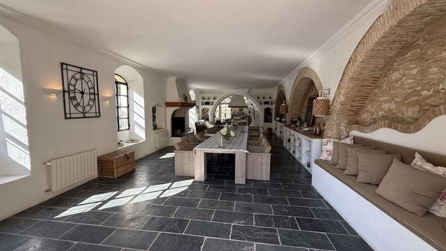 6 sypialnia Finka/Dom wiejski na sprzedaż w Setenil de las Bodegas z basenem - 1 495 000 € (Ref: 9191810)