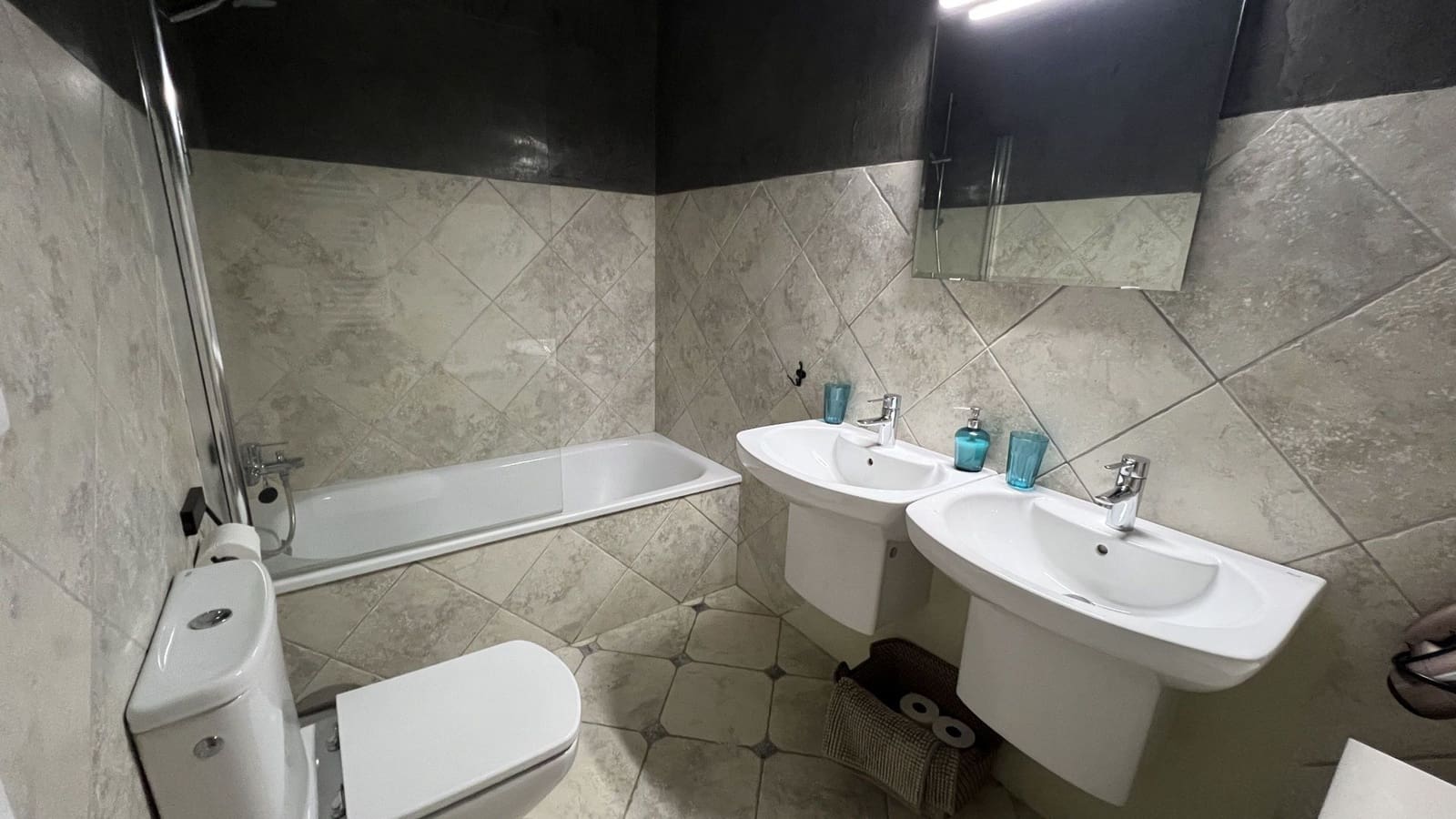 6 sypialnia Finka/Dom wiejski na sprzedaż w Setenil de las Bodegas z basenem - 1 495 000 € (Ref: 9191810)