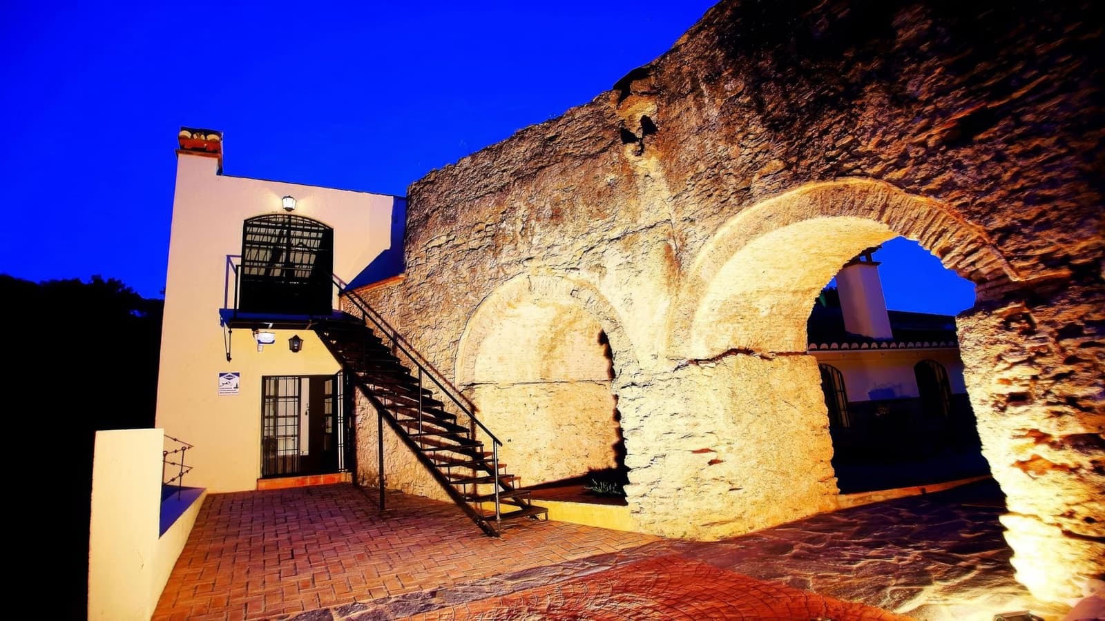 6 sypialnia Finka/Dom wiejski na sprzedaż w Setenil de las Bodegas z basenem - 1 495 000 € (Ref: 9191810)